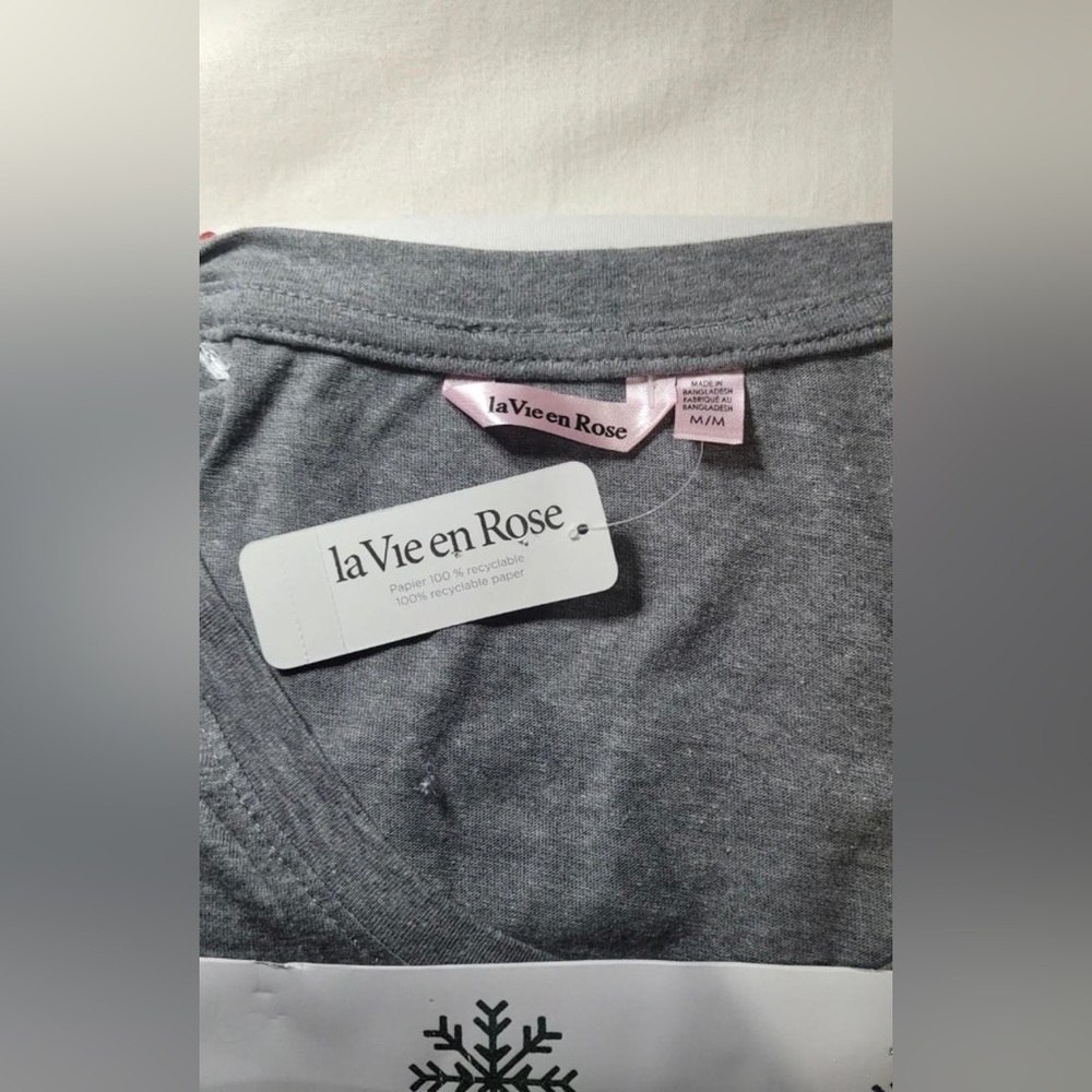 La Vie En Rose Grey Kids Pajama Set with Cat and Holiday Lights - Picture 4 of 4